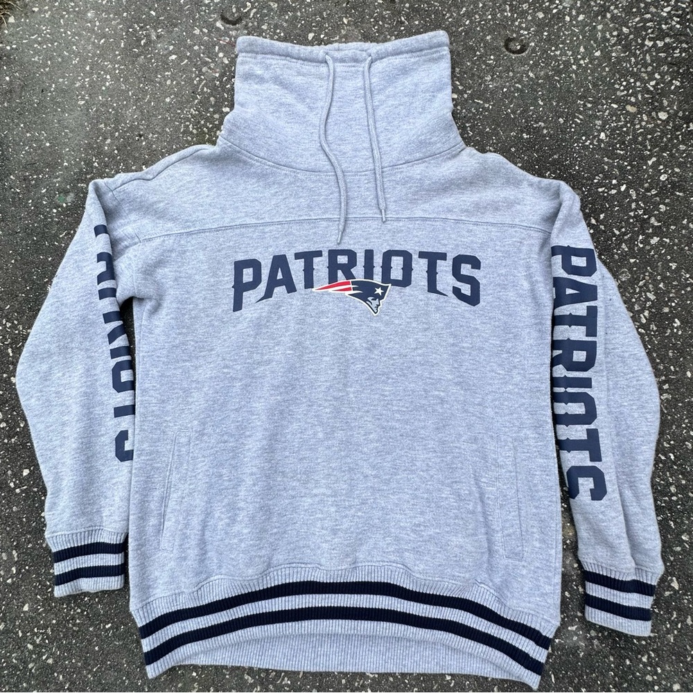 NEW ENGLAND PATRIOTS NFL Team Apparel Long Sleeve Turtleneck Sweatshirt Men’s S